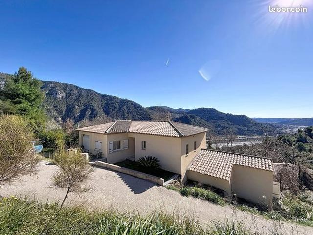 Villa 5 pièces 178 m²