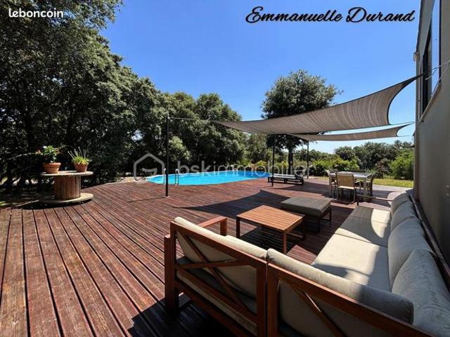Villa 5 pièces 178 m²