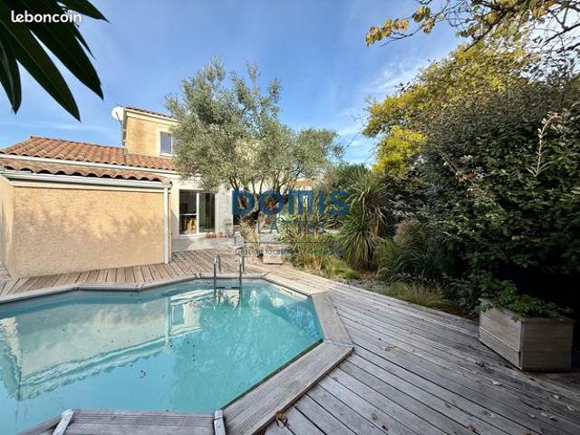 Villa 5 pièces 178 m²