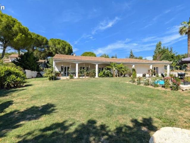 Villa 5 pièces 178 m²