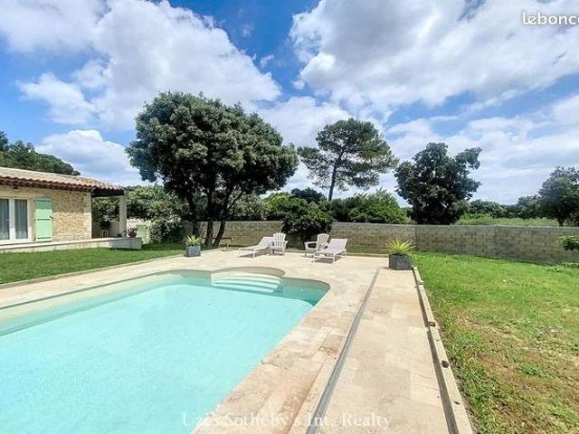 Villa 5 pièces 178 m²