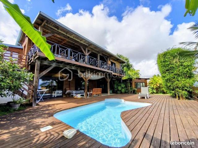 Villa 5 pièces 180 m²