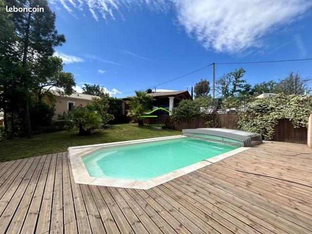 Villa 5 pièces 180 m²