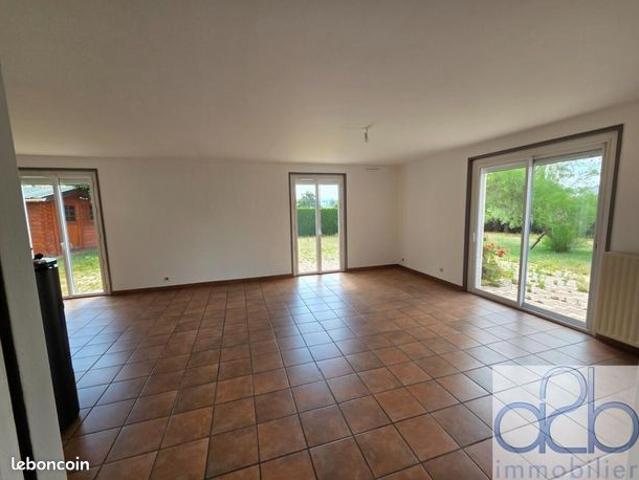 Villa 5 pièces 180 m²