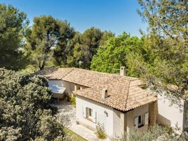 Villa 5 pièces 180 m²