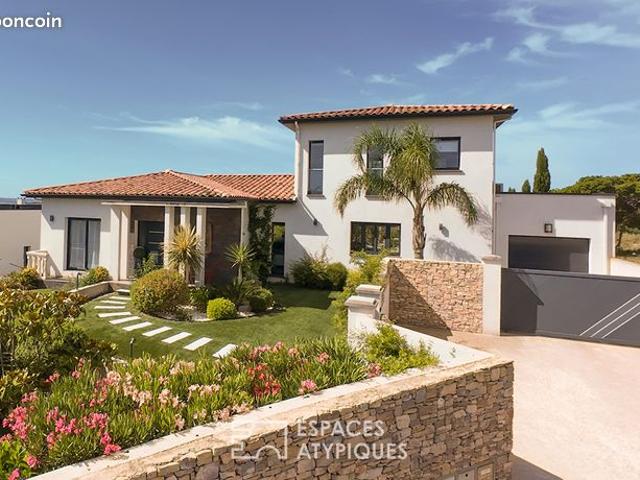 Villa 5 pièces 180 m²