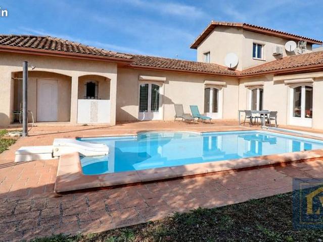 Villa 5 pièces 181 m²