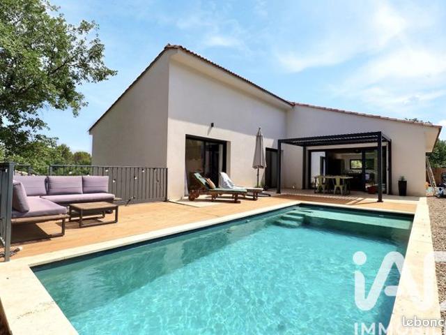 Villa 5 pièces 182 m²