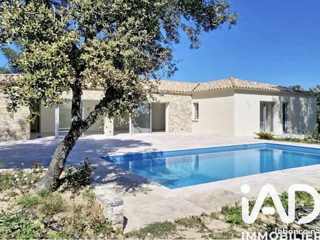 Villa 5 pièces 182 m²
