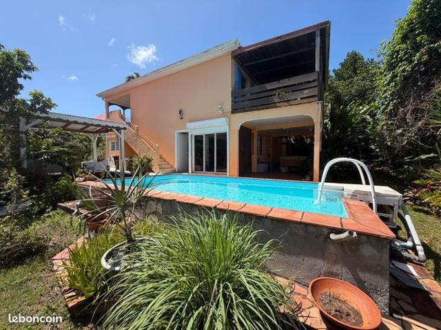 Villa 5 pièces 182 m²