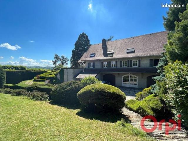 Villa 6 pièces 183 m²