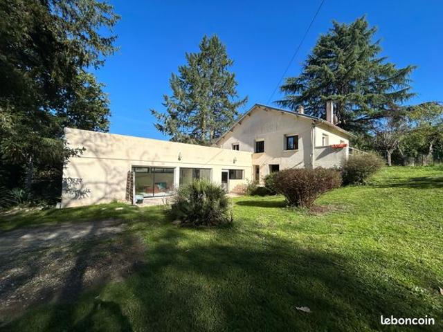 Villa 5 pièces 184 m²