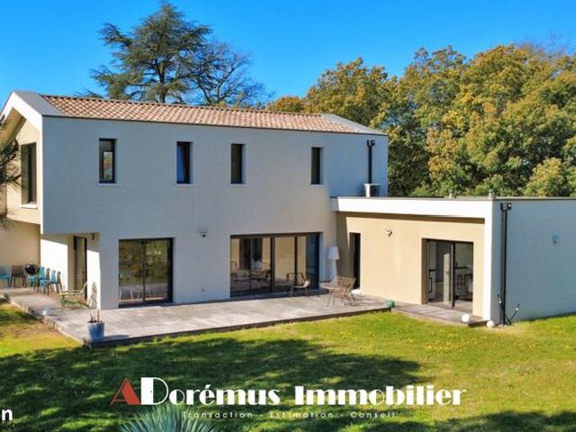 Villa 5 pièces 185 m²