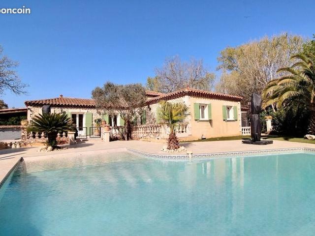 Villa 5 pièces 185 m²