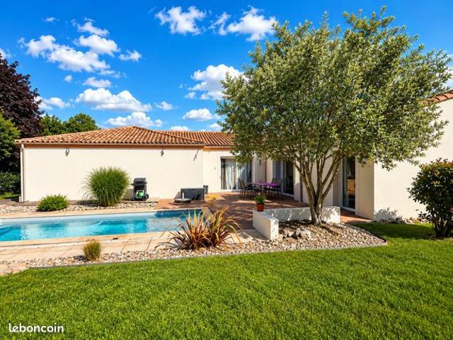 Villa 5 pièces 186 m²