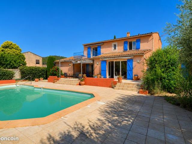 Villa 5 pièces 186 m²
