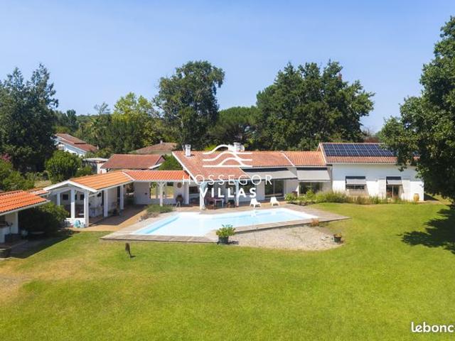 Villa 5 pièces 187 m²