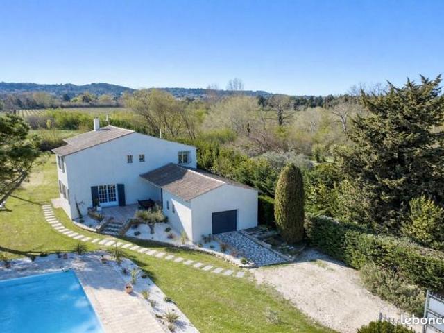 Villa 5 pièces 188 m²