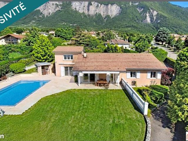 Villa 5 pièces 188 m²