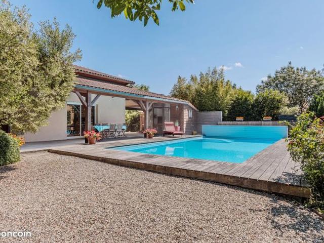 Villa 5 pièces 188 m²