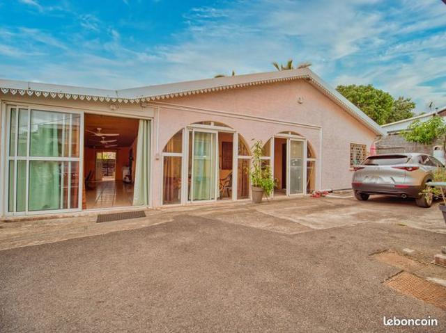 Villa 5 pièces 188 m²
