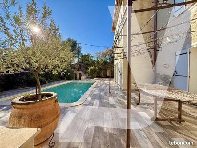Villa 5 pièces 190 m²