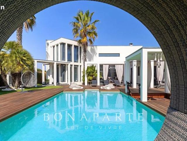 Villa 5 pièces 190 m²