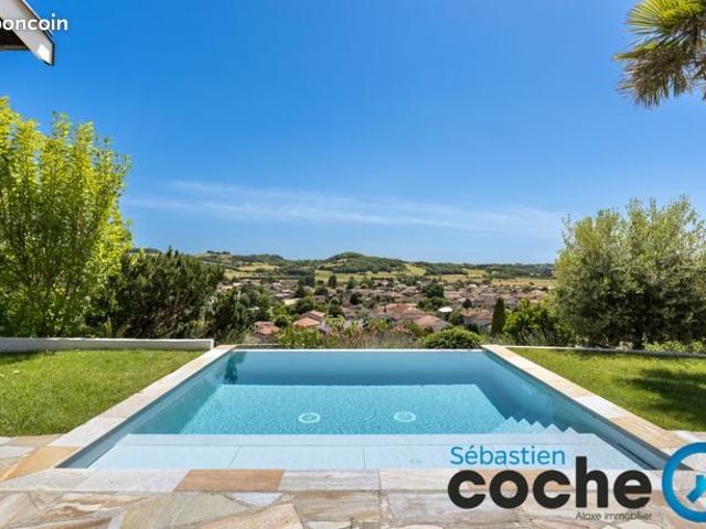 Villa 5 pièces 190 m²