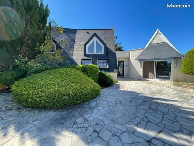 Villa 5 pièces 190 m²