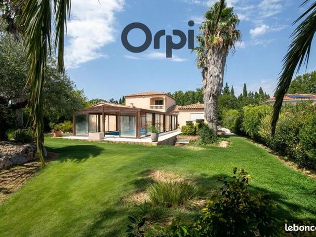 Villa 5 pièces 191 m²
