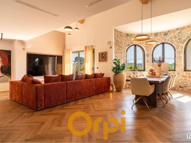 Villa 5 pièces 192 m²