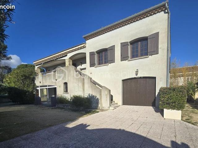 Villa 5 pièces 192 m²