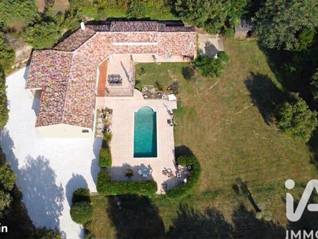 Villa 5 pièces 192 m²