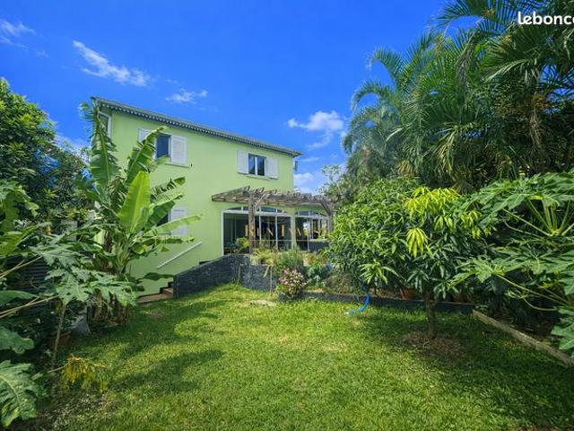 Villa 5 pièces 192 m²