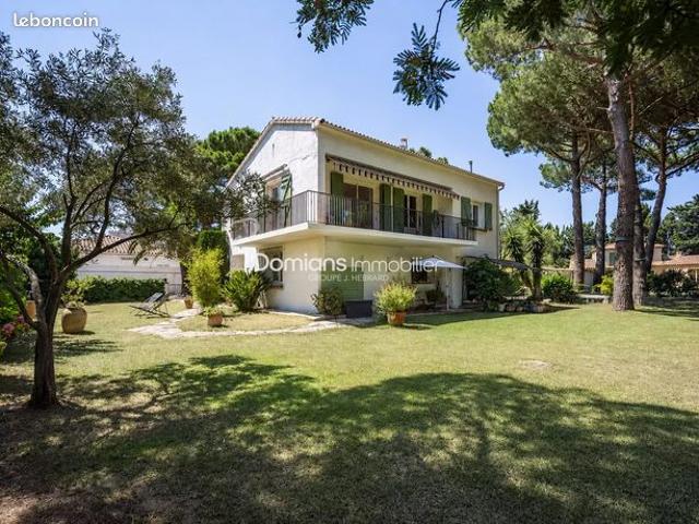 Villa 5 pièces 193 m²