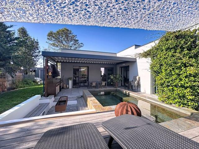 Villa 5 pièces 194 m²