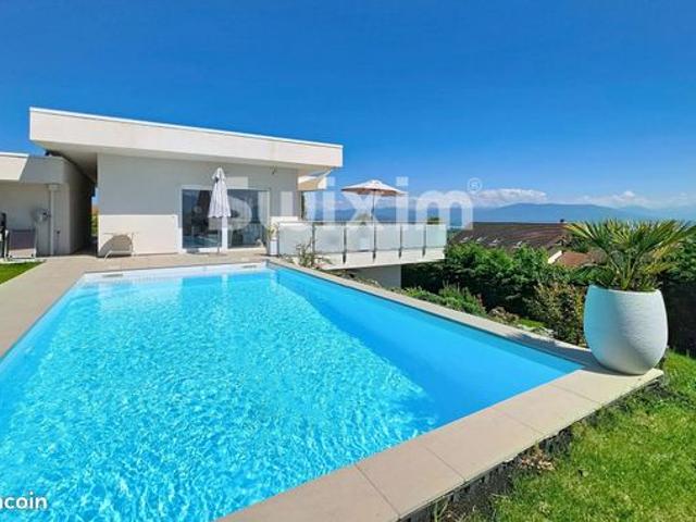 Villa 5 pièces 195 m²