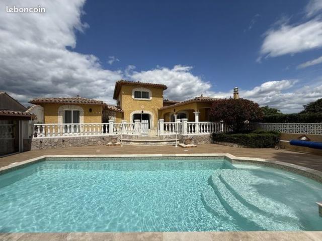 Villa 5 pièces 195 m²