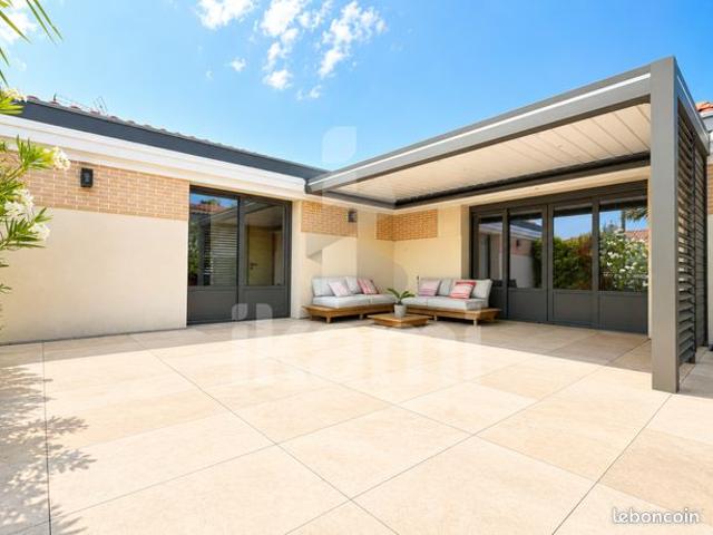 Villa 5 pièces 197 m²