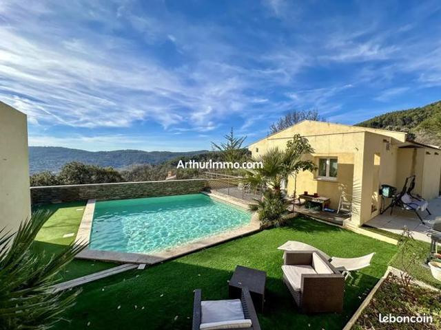 Villa 5 pièces 197 m²
