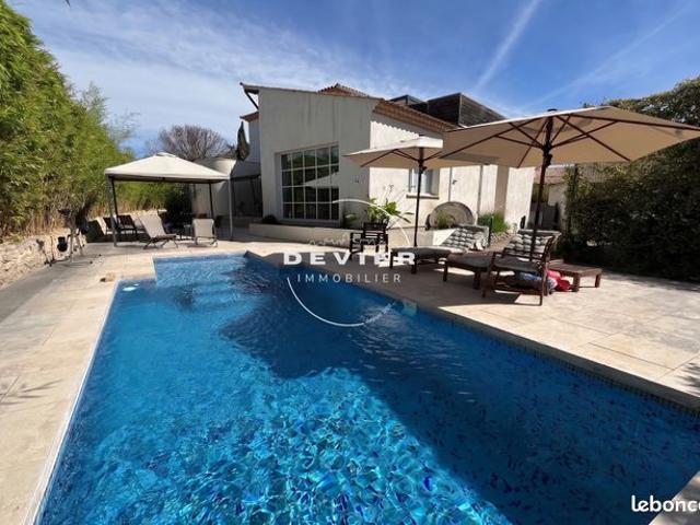 Villa 5 pièces 200 m²