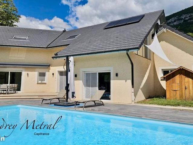 Villa 5 pièces 200 m²