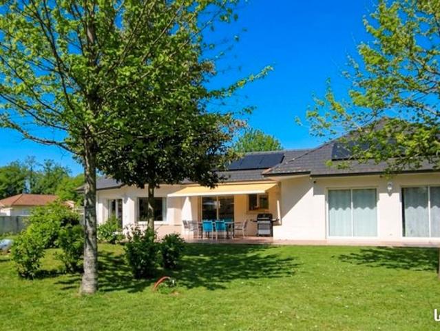 Villa 5 pièces 209 m²
