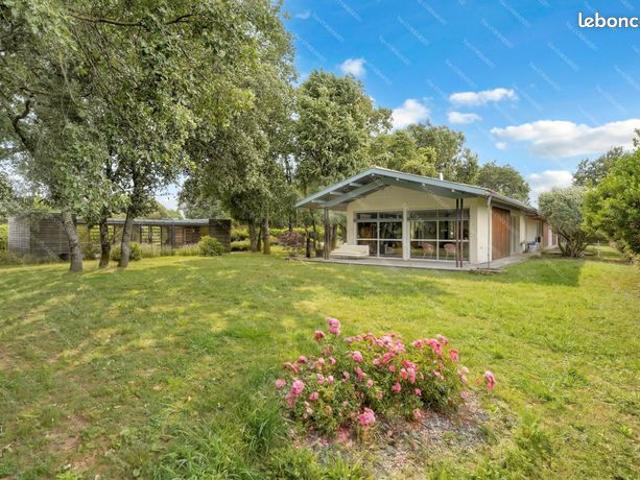 Villa 5 pièces 209 m²