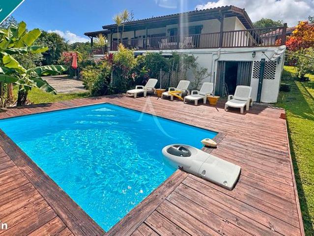 Villa 5 pièces 209 m²