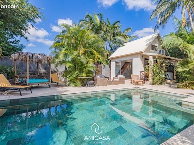 Villa 5 pièces 210 m²
