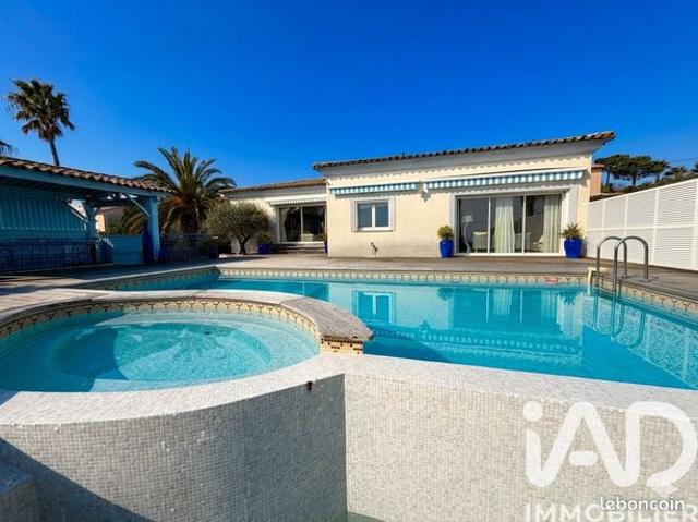 Villa 5 pièces 214 m²
