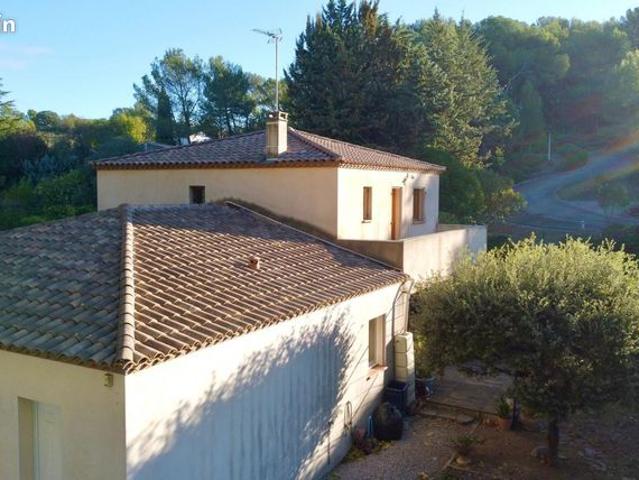 Villa 5 pièces 220 m²