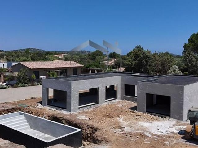 Villa 5 pièces 220 m²
