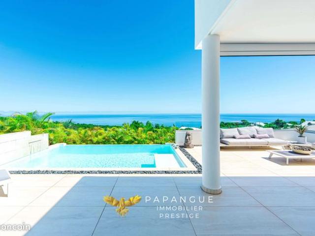 Villa 5 pièces 238 m²